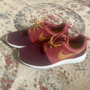 Mens Nike shoes
